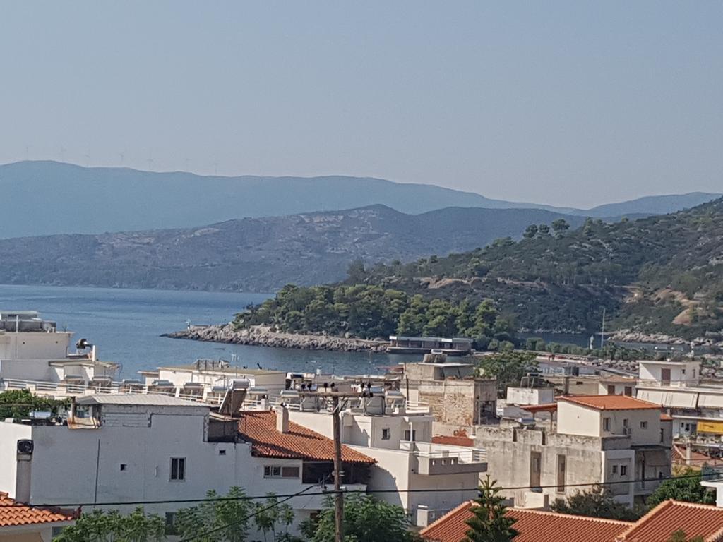 Pansion Marousa Methana Bagian luar foto