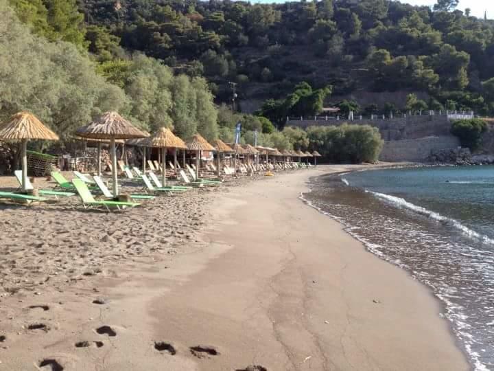 Pansion Marousa Methana Bagian luar foto